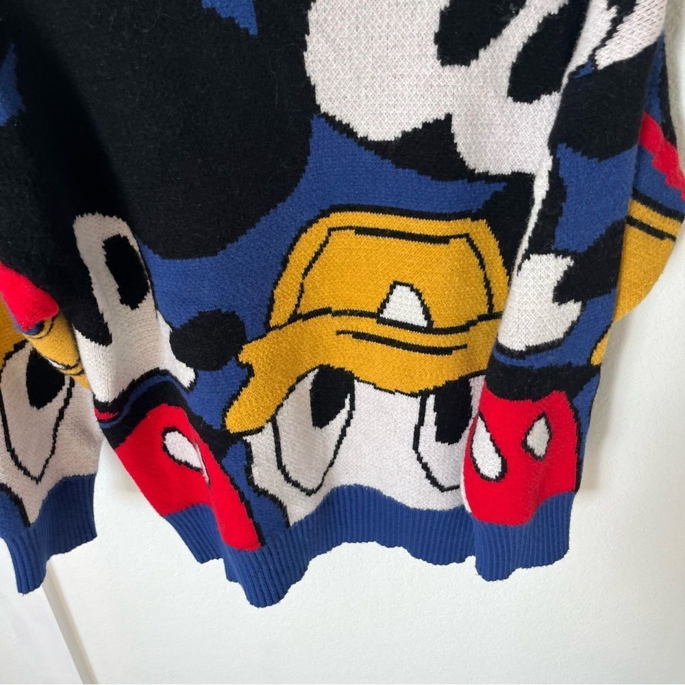 Disney Women's Small Crewneck Sweater. - Picture 7 of 8